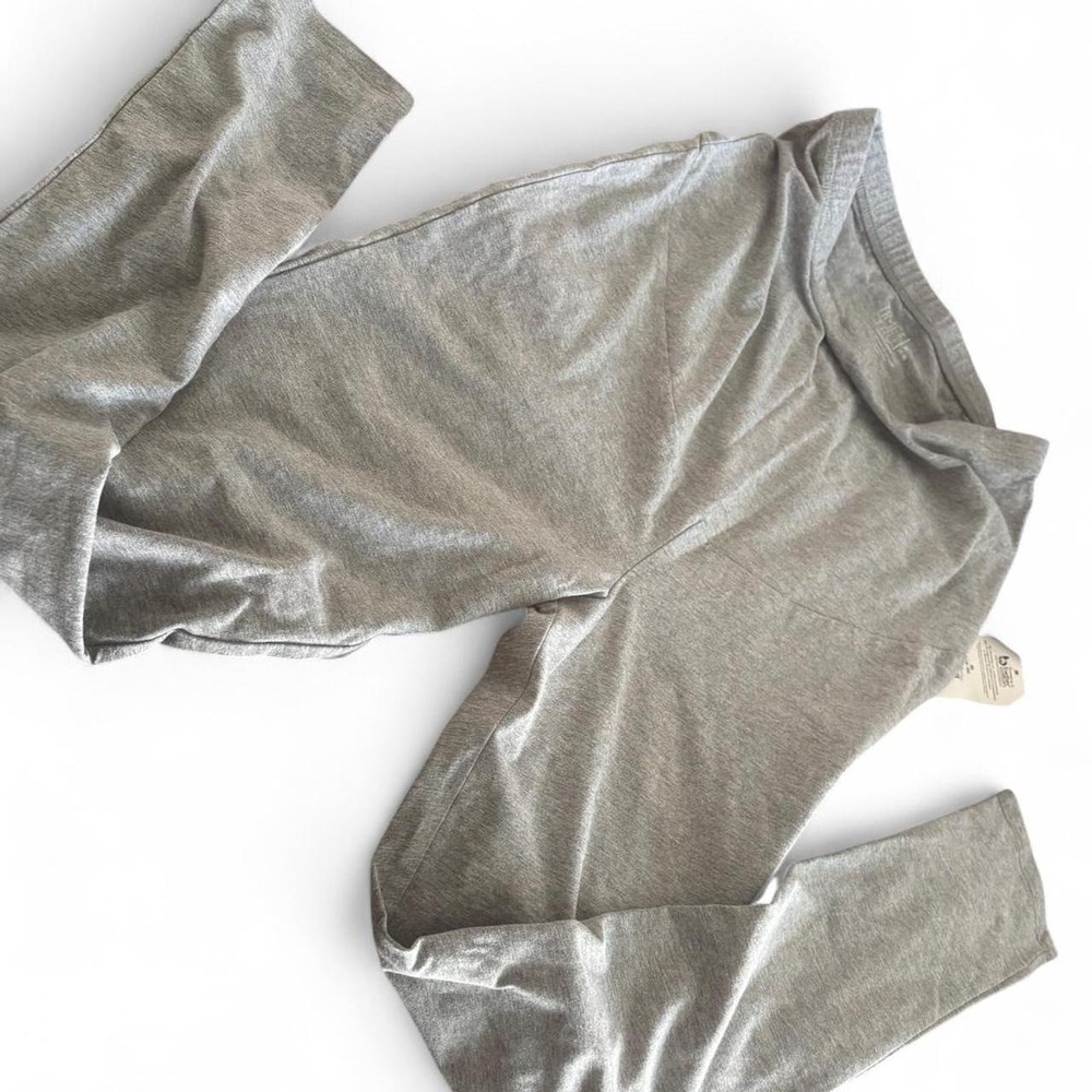 Time and Tru maternity leggings in heather gray Size Small